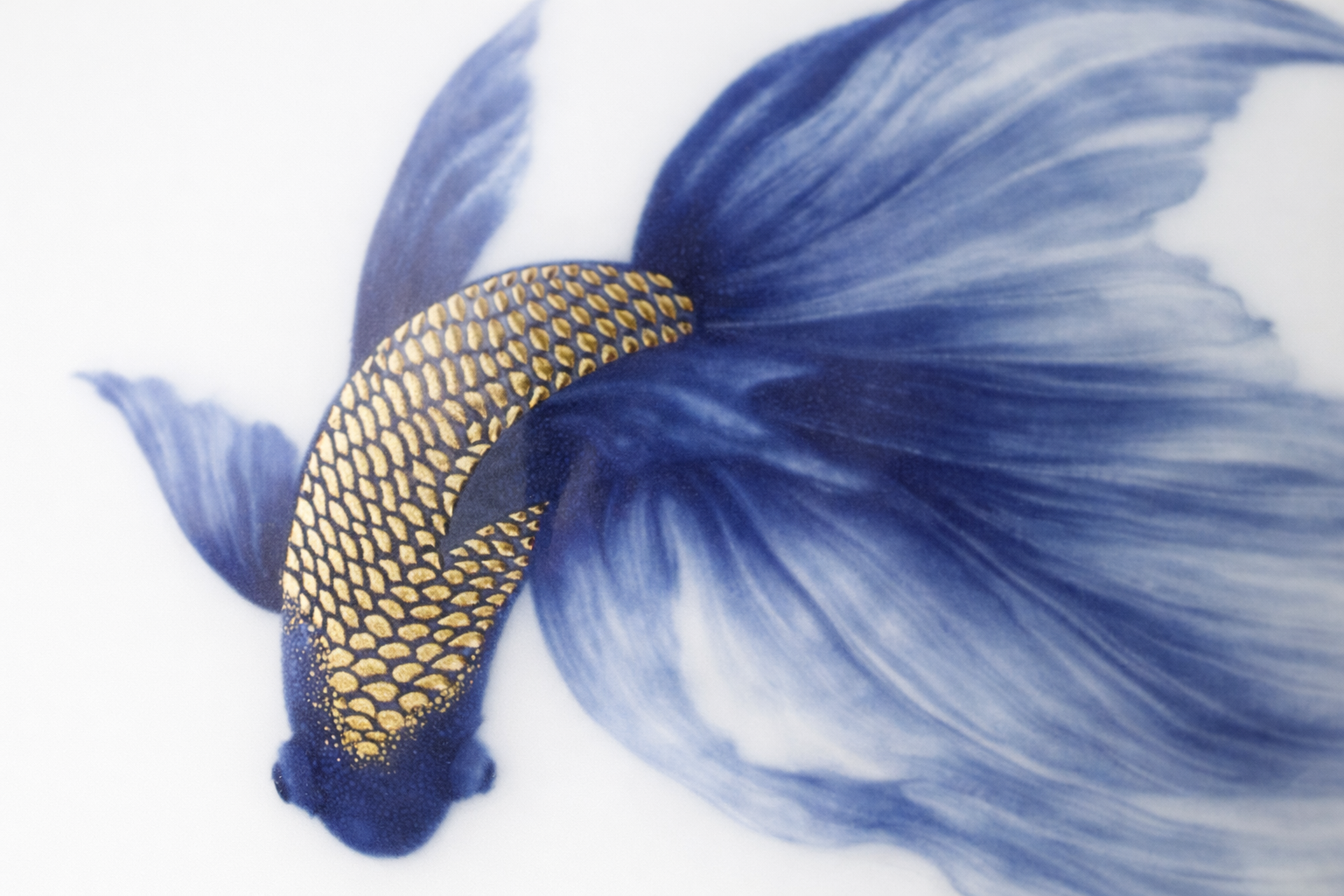 Blue and White Gilt Carp Porcelain Gongfu Tea Pot with Gold Detail, 230ml