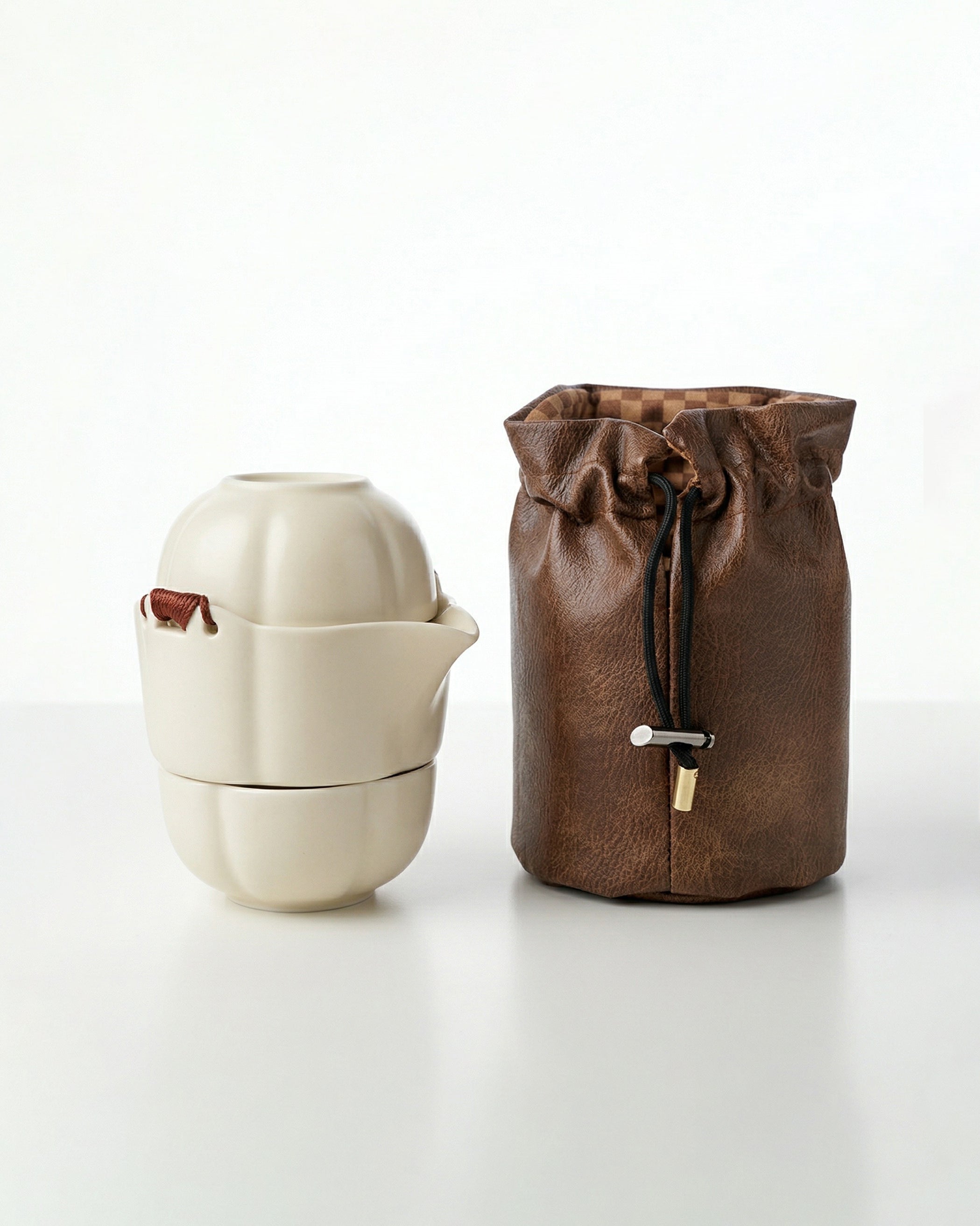 Cream Blossom Ceramic Quick-Brew Travel Set with a Synthetic Leather Pouch