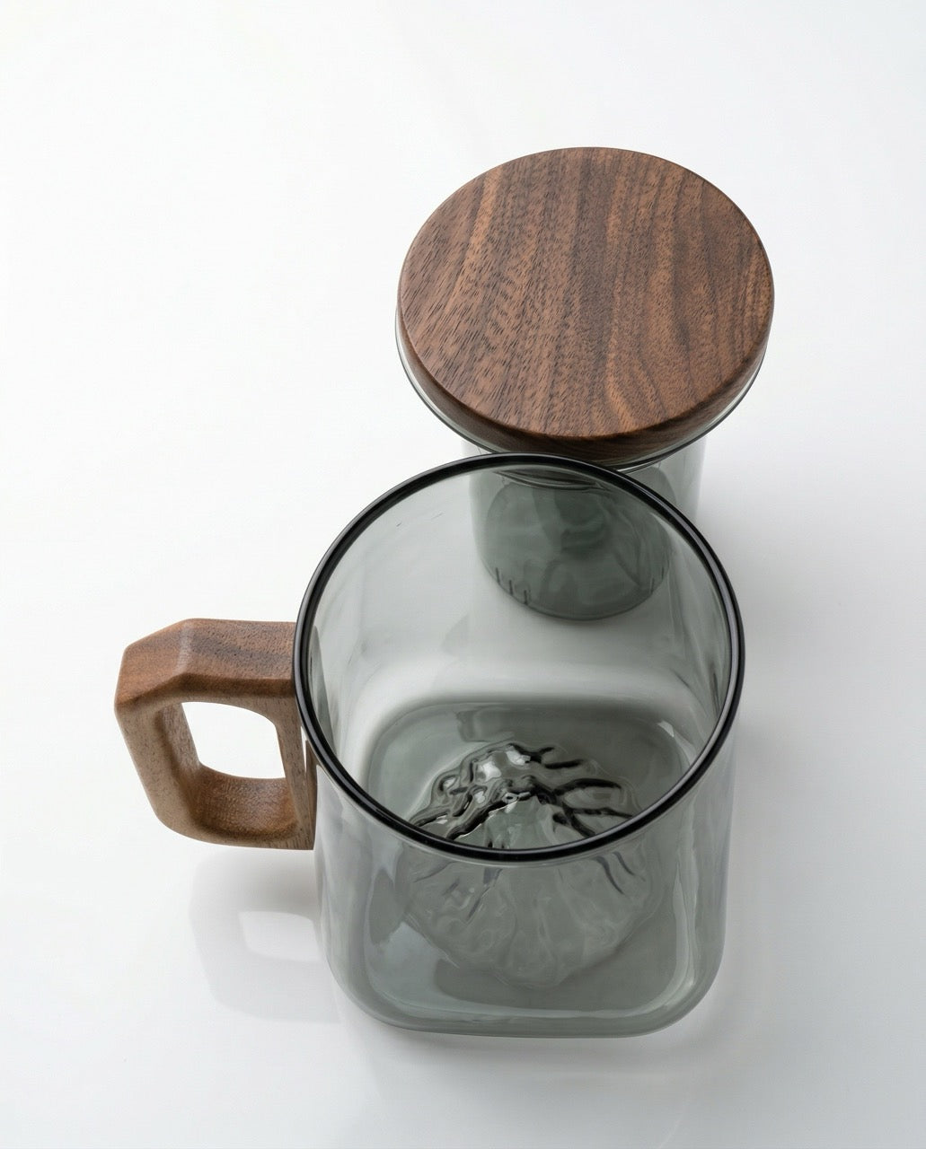 Glass Tea Infuser Mug with Mountain Base & Wooden Lid — 450 ml