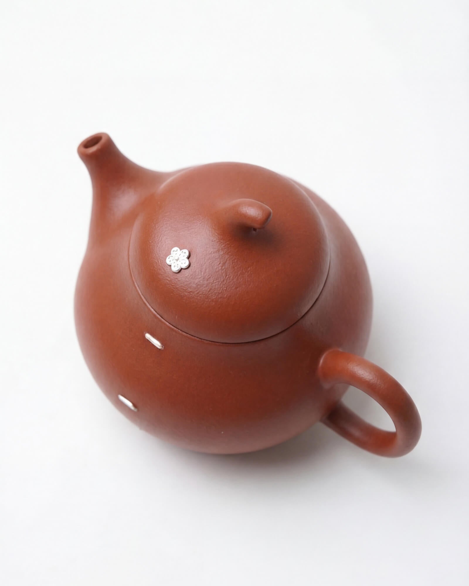 Handmade Yixing Zhu Ni Clay Teapot with Silver Inlay – Xi Shi Pear Shape, 130ml
