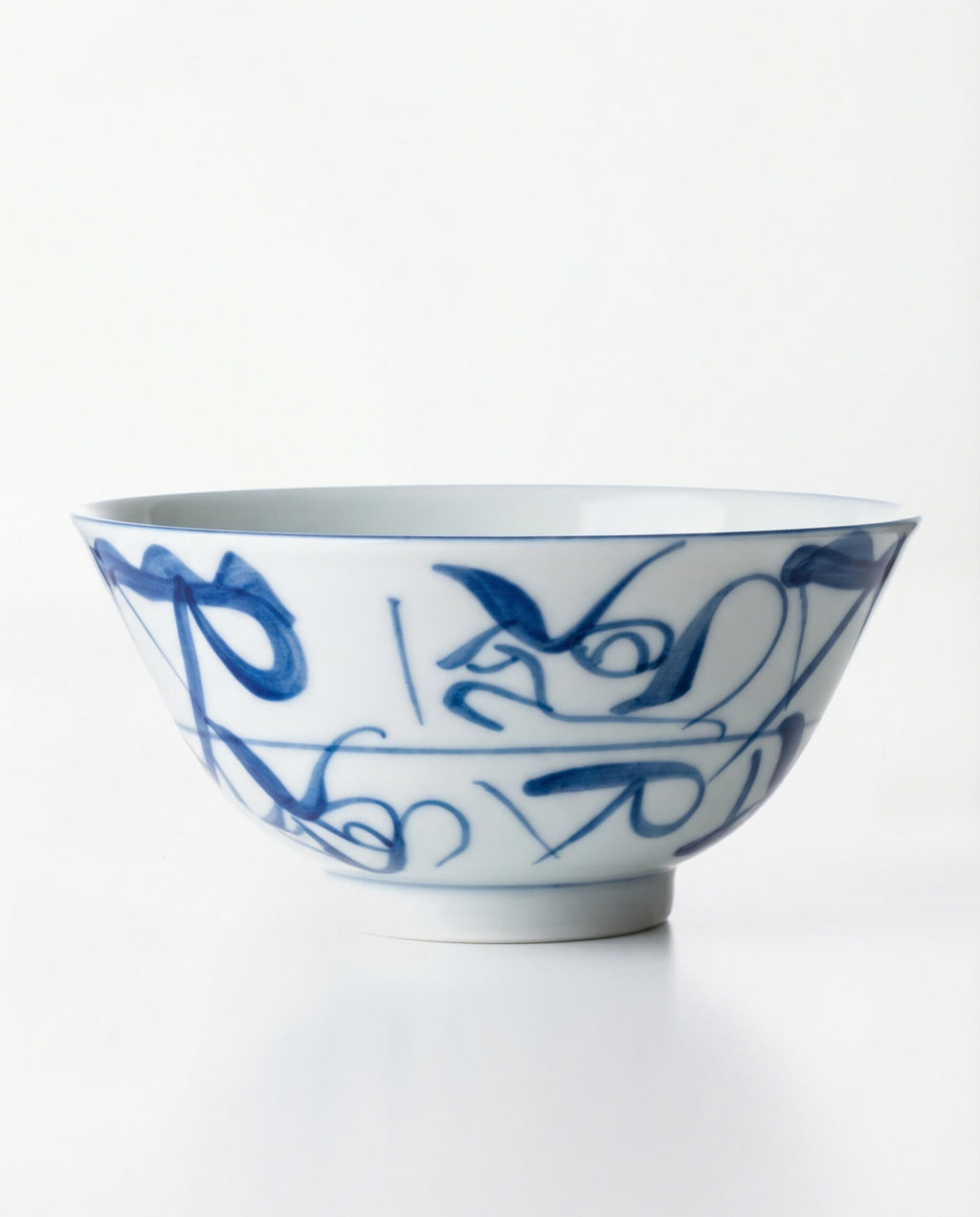 Hand-Painted Large Chinese Blue & White Porcelain Tea Cup, 200 ml