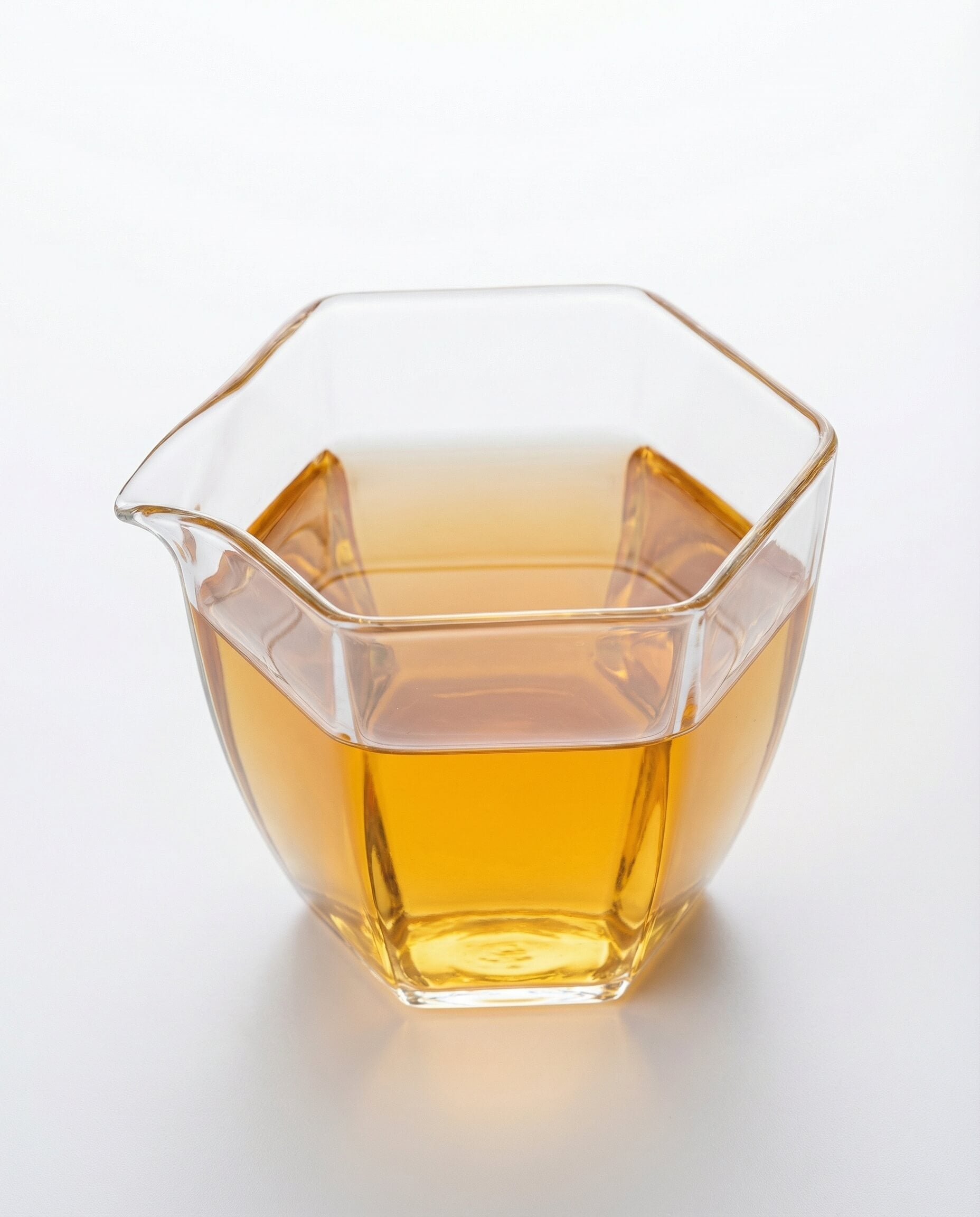 Hexagon Glass Gong Dao Bei Fair Cup, 200ml